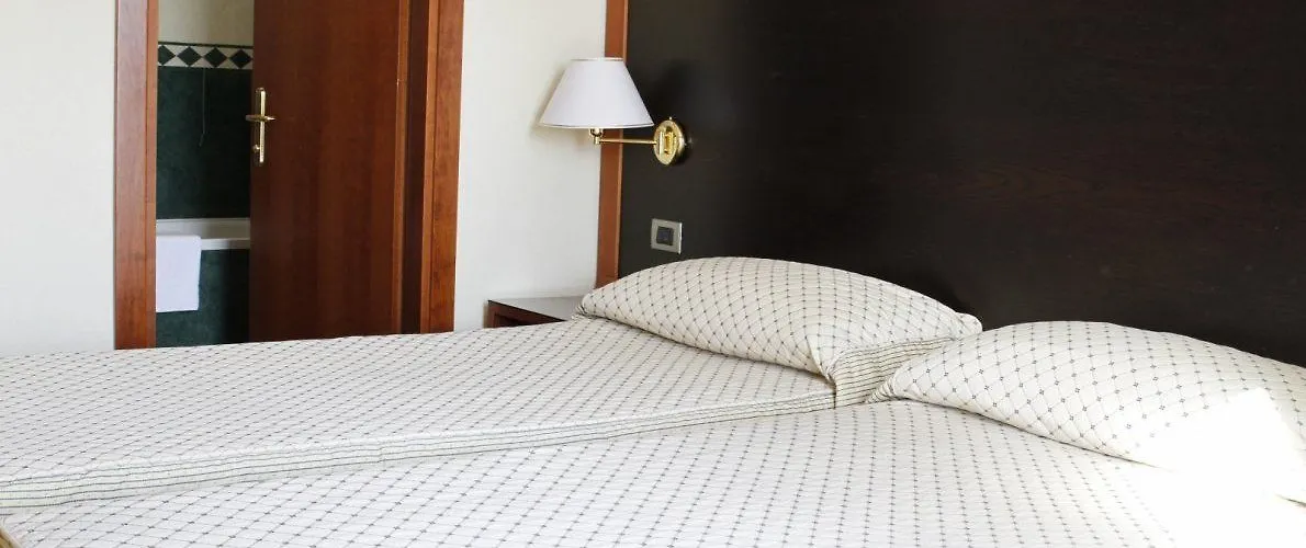 Garner Hotel Rome Aurelia By Ihg