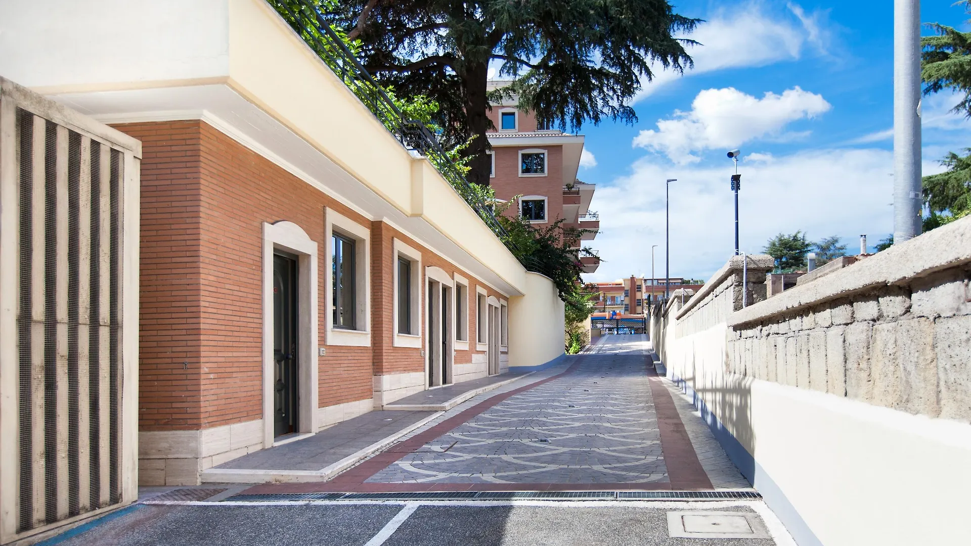 The Smooth Rome Hotel