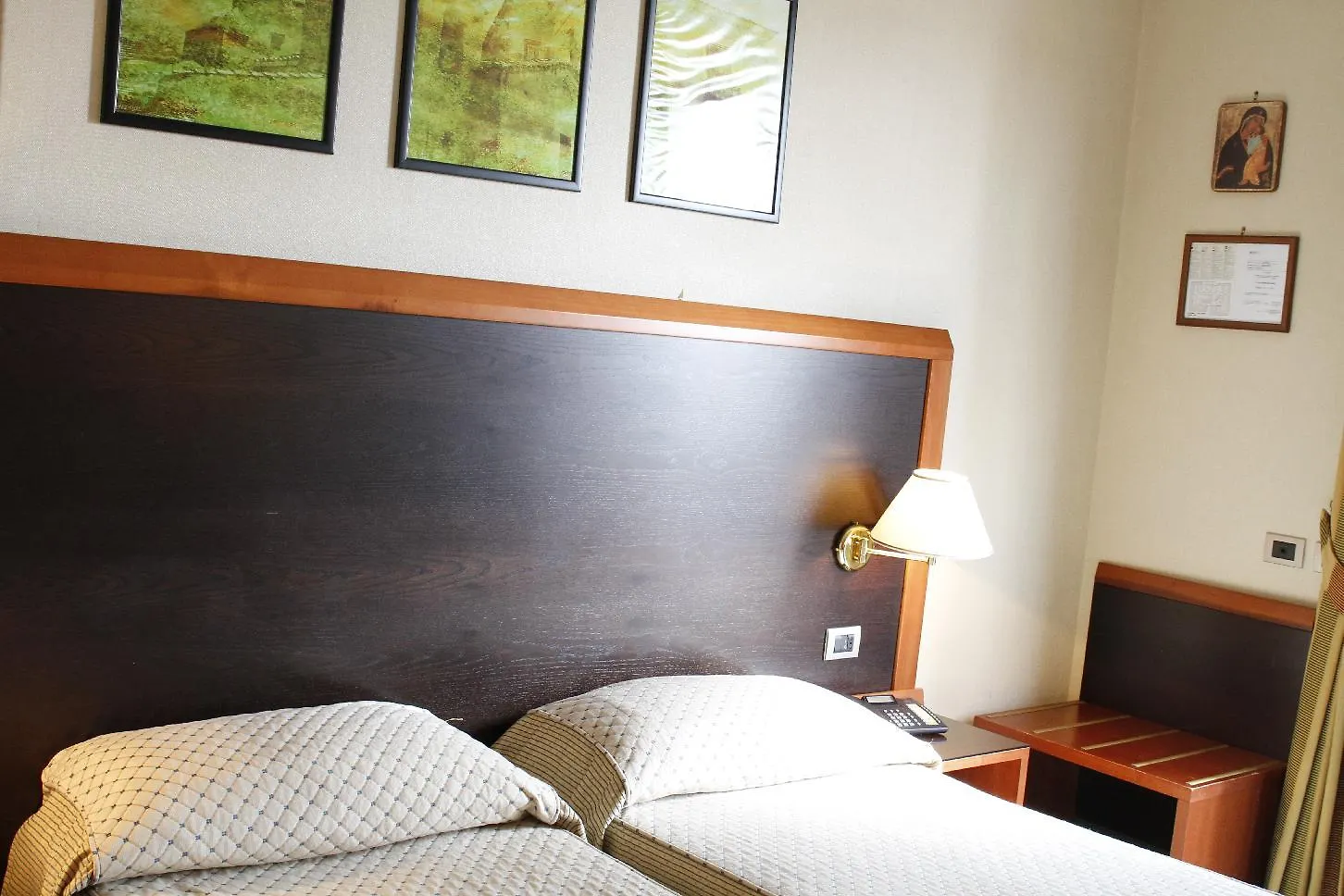 The Smooth Rome Hotel