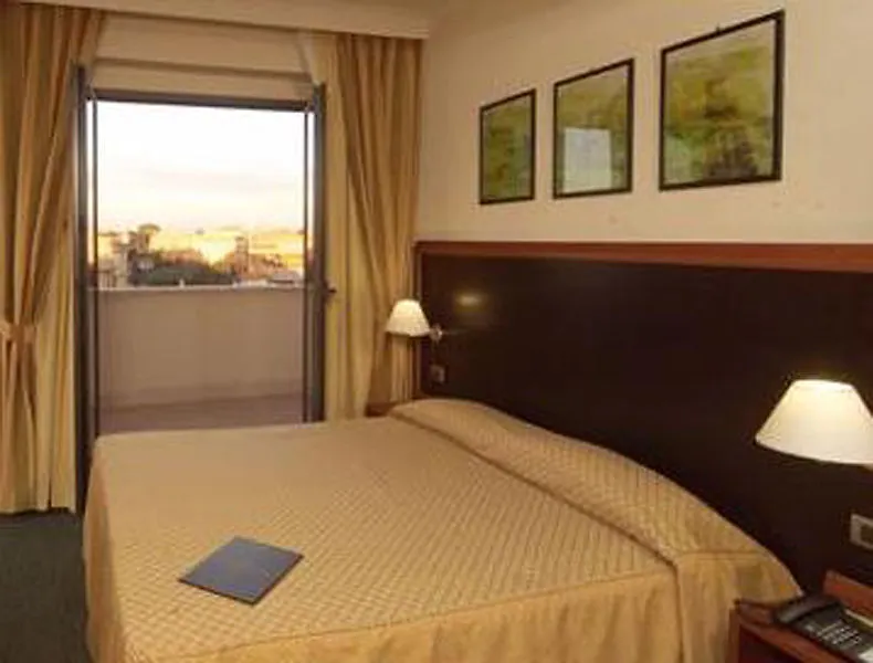 The Smooth Rome Hotel