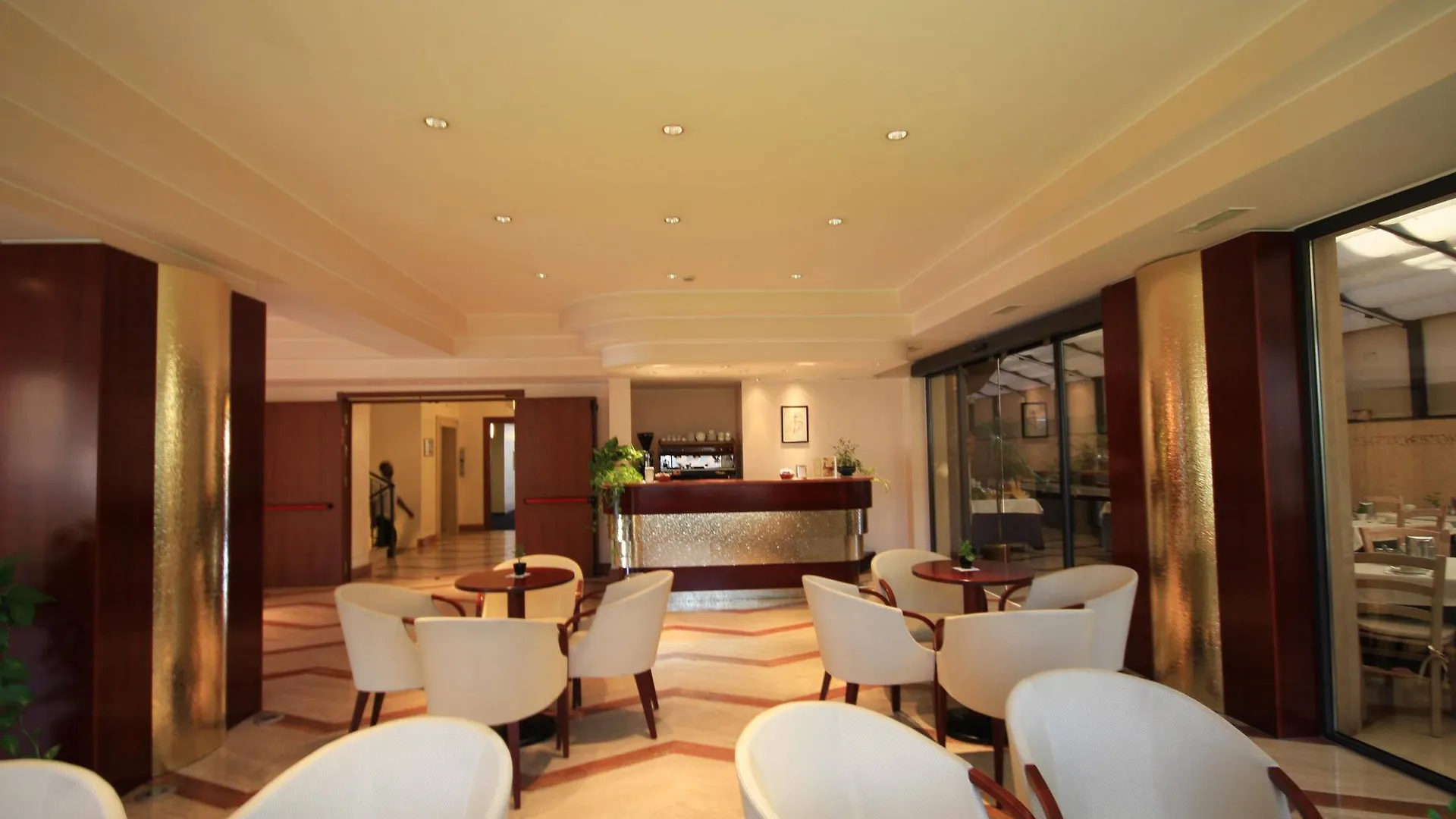 The Smooth Rome Hotel